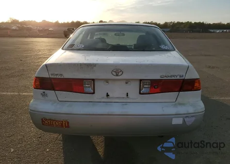 2001 Toyota Camry Ce from USA, damaged, VIN JT2BG22K610574725